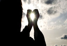 蓝鲸体育直播：[图]林良铭破门定位球防守有问题 世预赛国足输球.